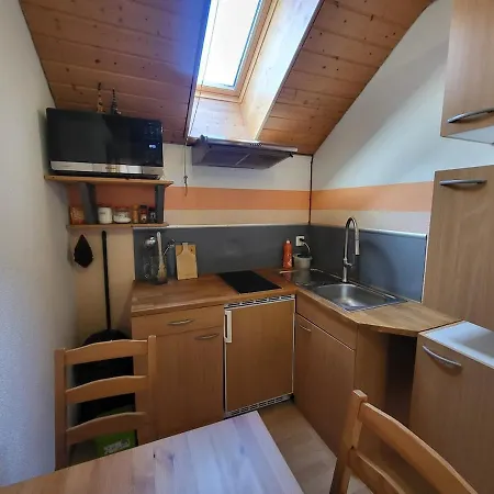 Bei Selbstversorger Auf Kleinbauernhof * Eriz