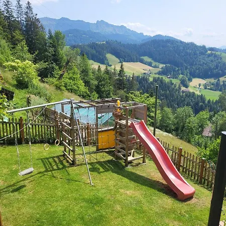 Bei Selbstversorger Auf Kleinbauernhof