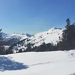 Bei Selbstversorger Auf Kleinbauernhof 아파트 *